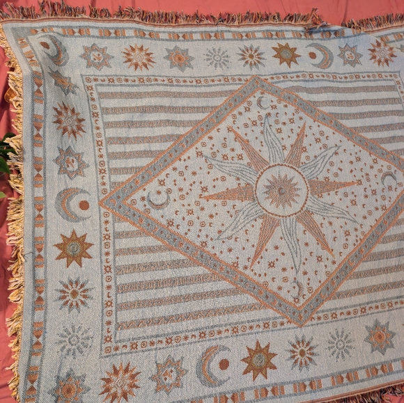 Home Decor Bundle ☀️🌻 - Picture 3 of 9